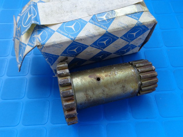 Mercedes Benz Truck 328 911 Drive Shaft Power Take Off 3812641406 P T O Pto For Sale Online Ebay