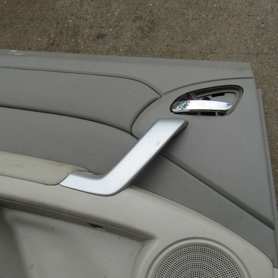 Acura RDX 2007 2008 2009 panel de moldura de puerta del lado del conductor trasero izquierdo OEM Foto 3 de 4