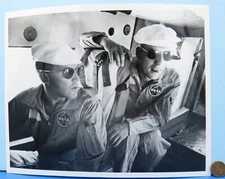 NASA PRESS PHOTO '65 vtg GEMINI V Charles CONRAD Gordon COOPER #A B&W