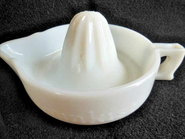 Vintage Sunkist White Milk Glass Juicer Reamer Pat #68764 USA Made