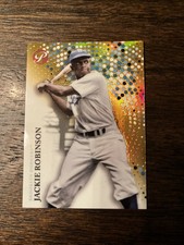 Top 12 Most Amazing Jackie Robinson Vintage Cards 30