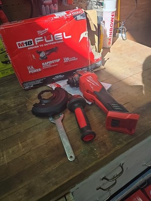 Milwaukee 2880-20 M18 Fuel Brushless Lithium-Ion 4-1/2 in. / 5 in. Cordless Smal