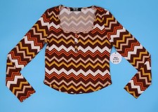 Jolie & Joy  Women Long Sleeve  New with tags Size Medium. Multicolor.