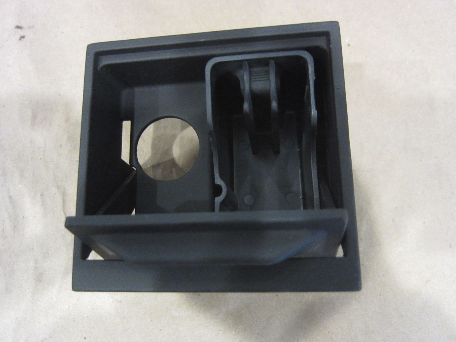 Ferrari 360,430,550 -  Ash Tray - P/N 67505800