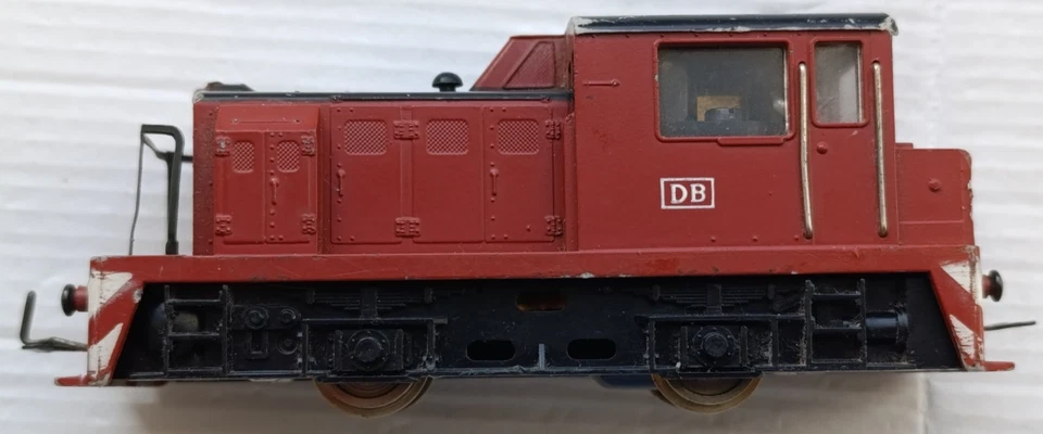 LOCO DB MASSICCIA DA MANOVRA IN H0 - Immagine 2 di 4