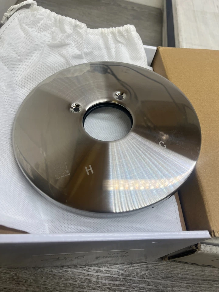 Válvula de ducha ALFI AB3001-BN con entrada áspera - níquel cepillado Foto 2 de 4