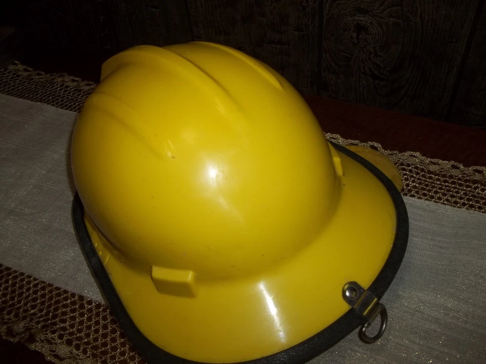 Casco de bomberos Bullard Firedome II FH2100 CON protector de cuello Foto 3 de 4