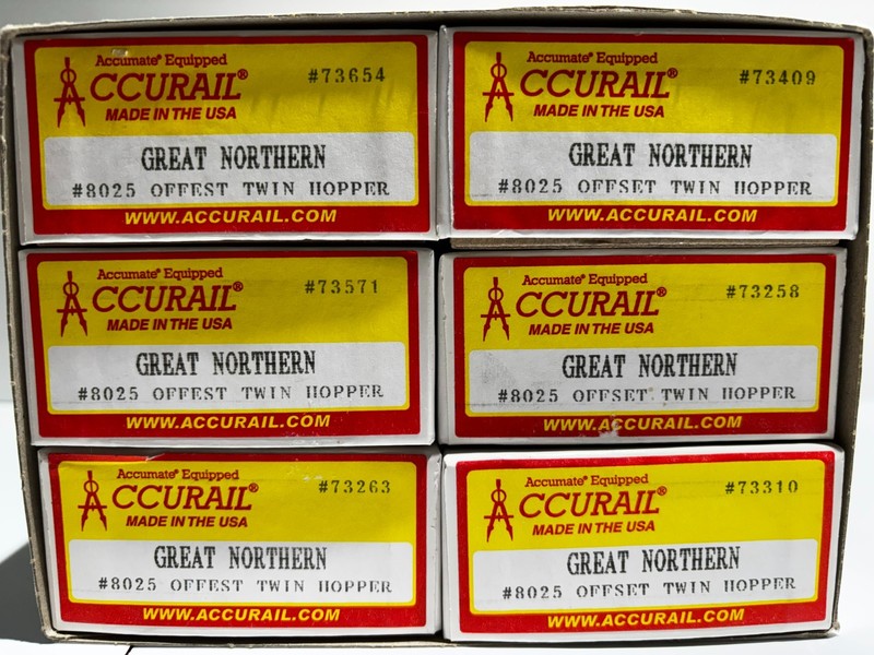 Accurail Full Set of 6 Great Northern Hopper Kits - HO - Brand New