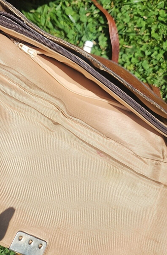 Vintage Brown Genuine Leather Shoulder Handbag - Estate Sale - Picture 13 of 18