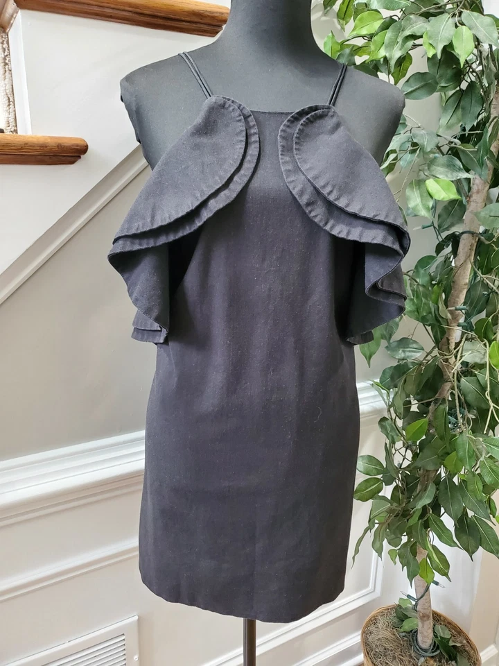 Vestido de cocktail feminino My Story preto sólido linho e algodão com tiras e babados tamanho M - Imagem 2 de 4