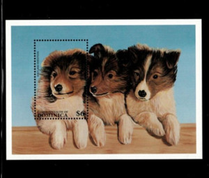 VINTAGE CLASSICS - Dominica 1997 - Dogs- Souvenir Stamp Sheet - Scott 1948- MNH