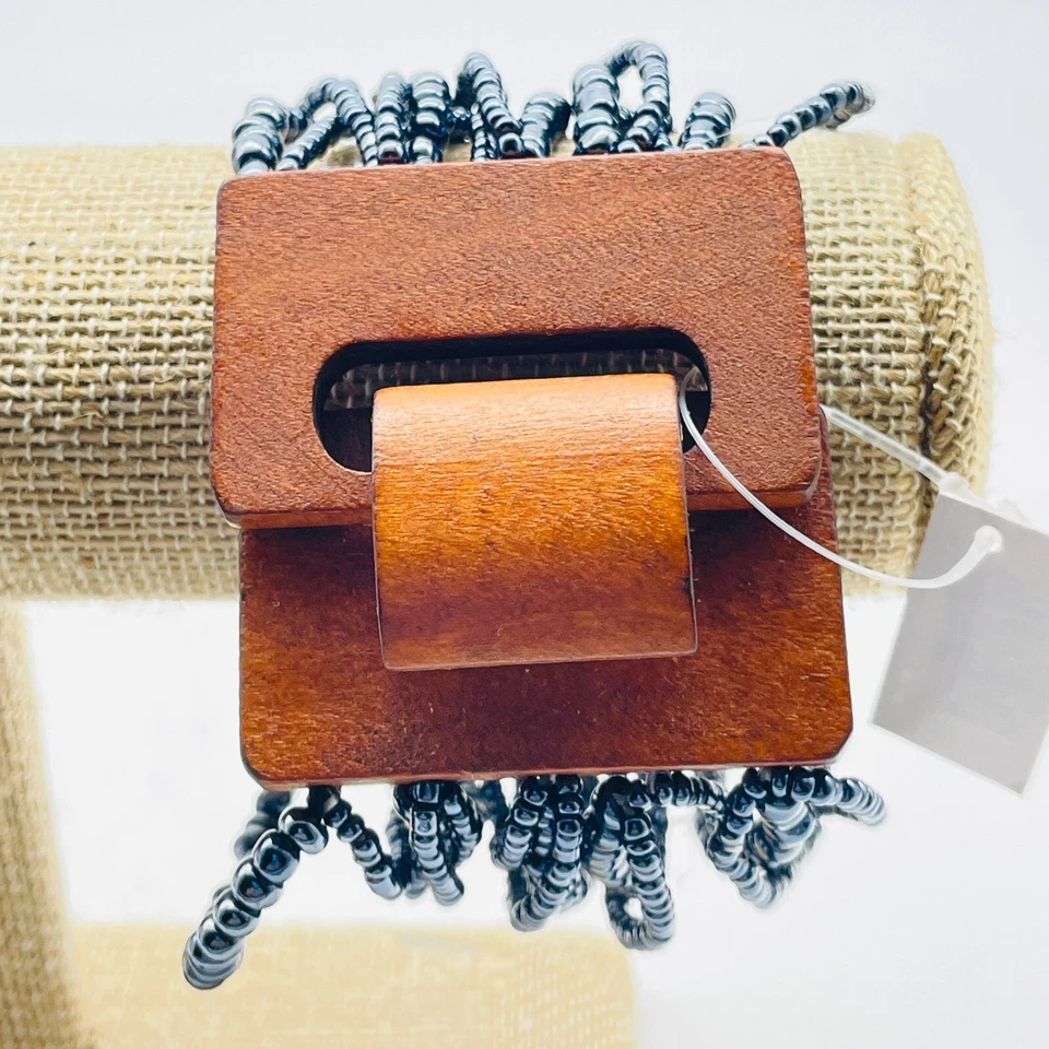 Pulsera con hebilla de madera gruesa STYLE AND CO tono plata cuentas semillas etiqueta original Foto 4 de 4