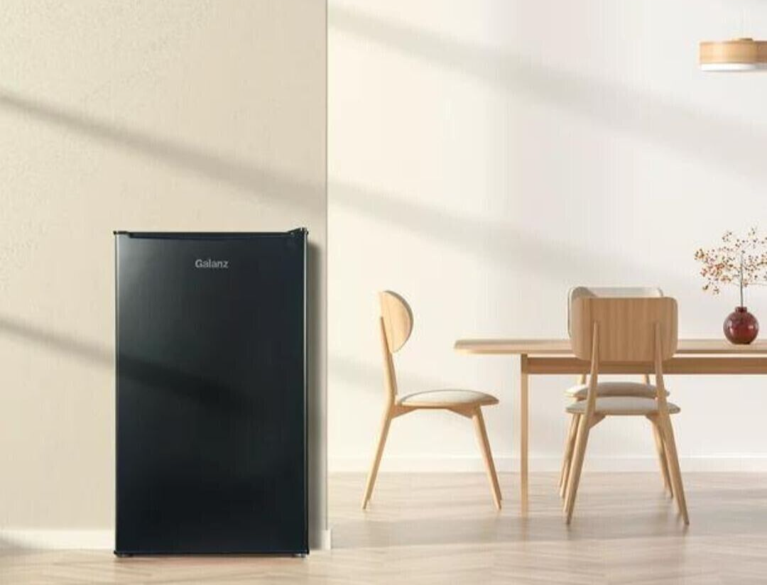 Galanz GLR33MBKE02 3.3 Cu. Ft. Compact Fridge Black eBay