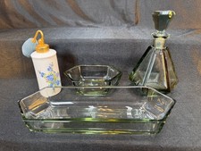 Butelka na perfumy, rozpylacz perfum, zestaw stołowy do toaletki lata 1920-1930