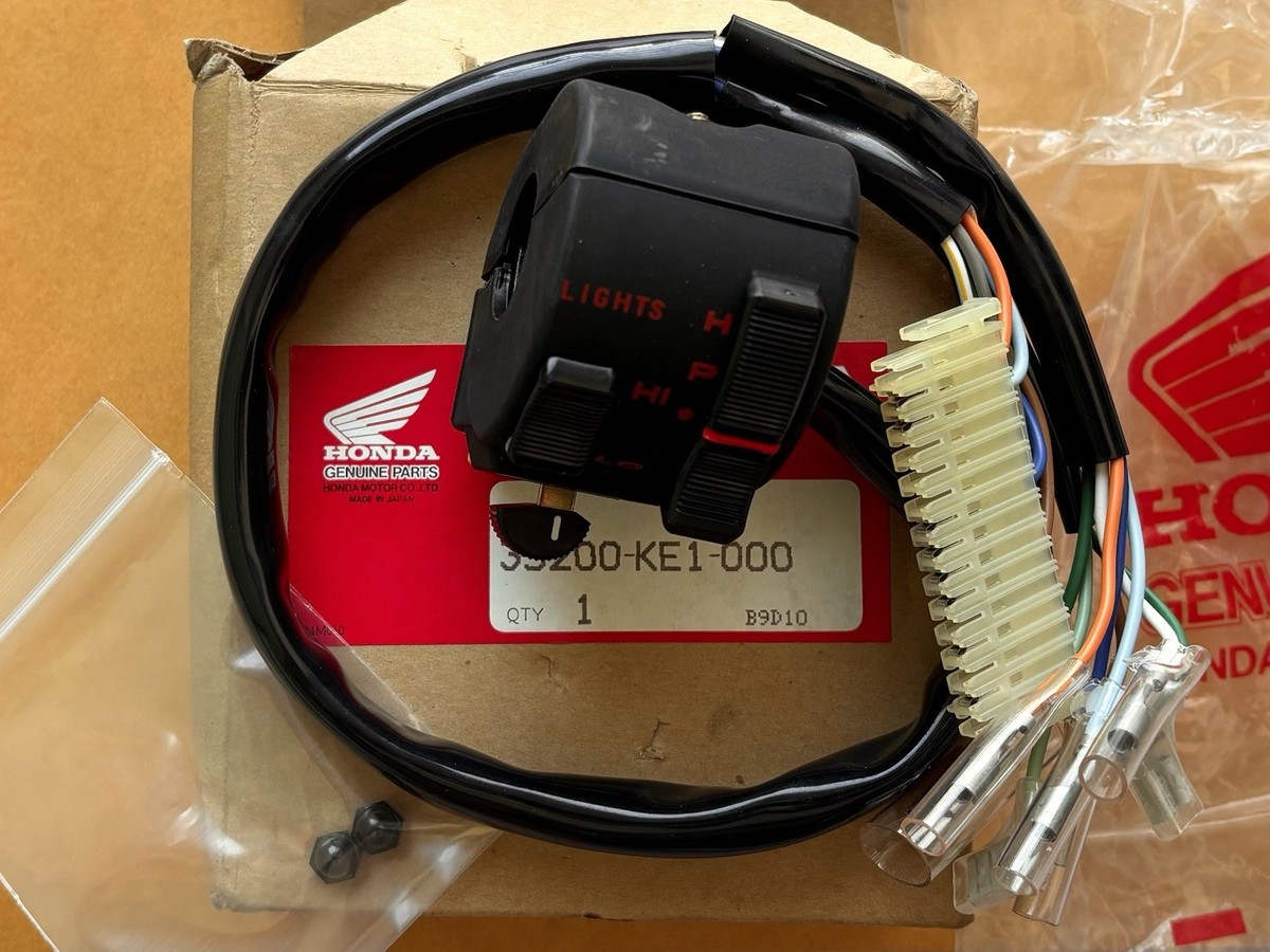 HONDA MTX MTX125 MTX200 WINKER SWITCH ASSY NOS 35200-KE1-000 for