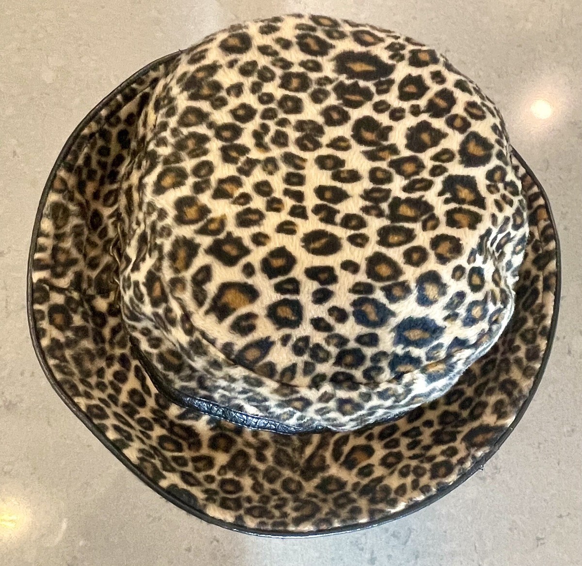 Nine West leopard faux fur bucket hat NWT Nine & Co. by Nine West Faux Suede Bucket Hat | Mercari main image 2