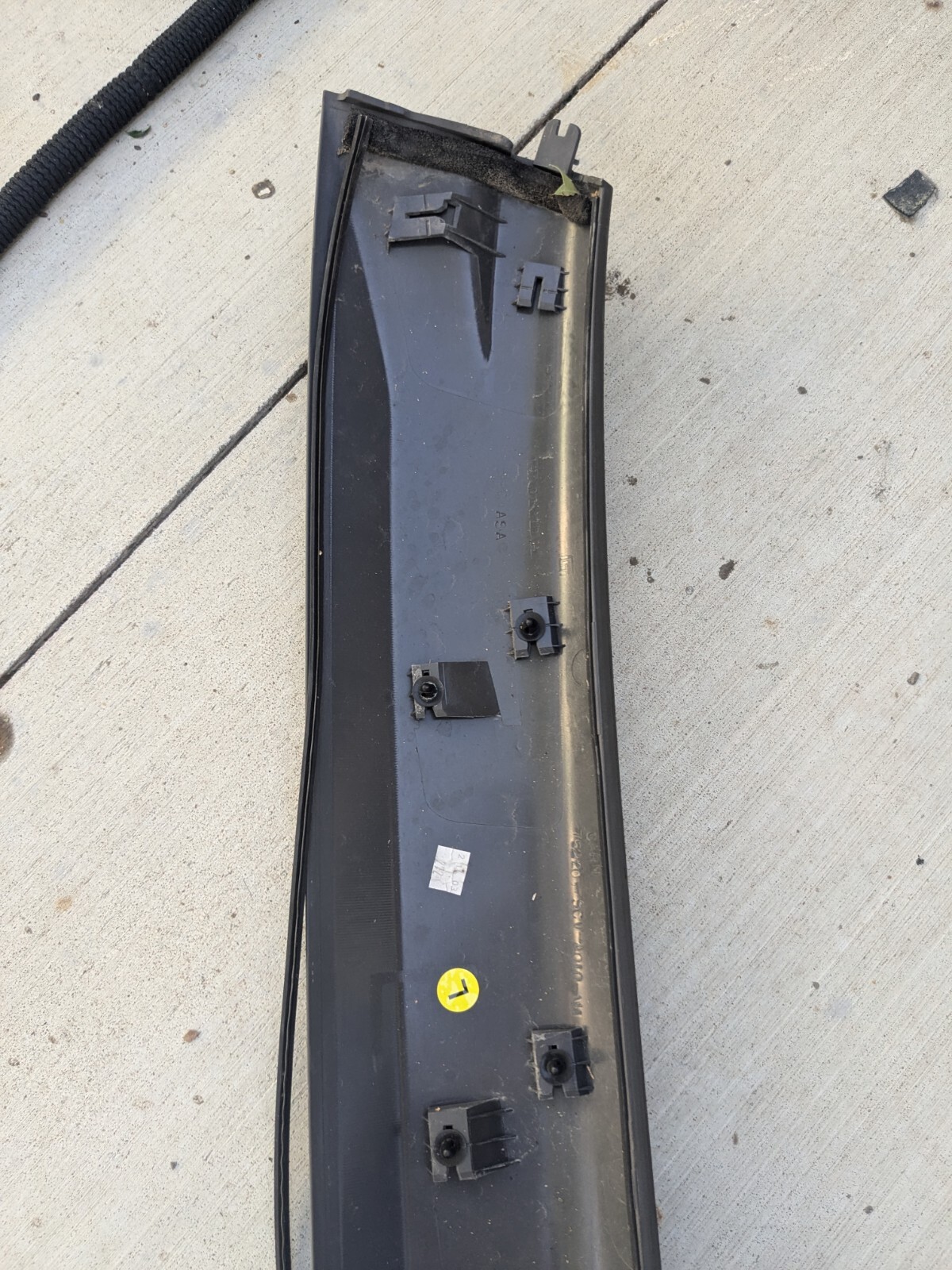 Honda Element Driver Front Roof Roof Garnish Trim 75220-SCV-A010 - Gray