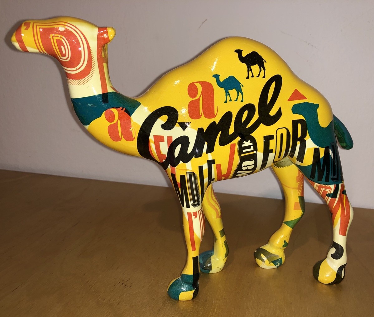 sweet camel 展示サンプル 1x Limitiertes Camel / Kamel ICON 100 years anniversary