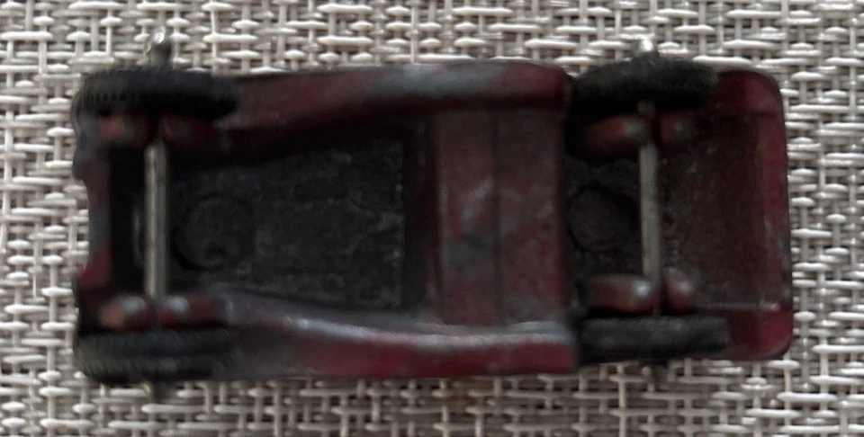 TootsieToy MG Roadster Foto 2 de 3