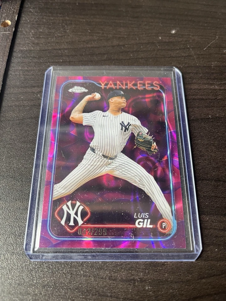 2024 Topps Chrome Update #USC160 Luis Gil Magenta / Purple Lava Lamp /299 - Image 3 of 4