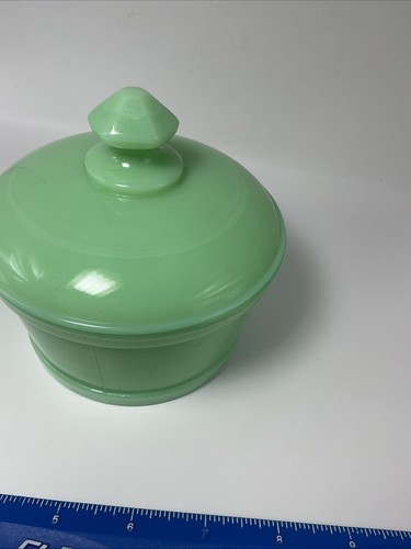 Jadeite Green Milk Glass Butter Tub with Lid - Retro Kitchenware - Bild 2 von 7
