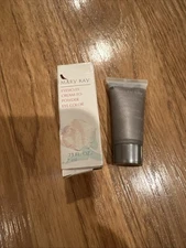 NEW IN BOX! Mary Kay SILVER 2658 EYESICLES Creme to Powder Eye Shadow .23 Oz.