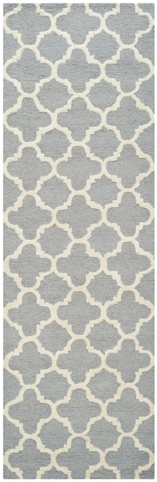 Safavieh Cambridge SILVER / IVORY Wool Runner 2'-6 x 8' - CAM130D-28 - Image 3 of 3