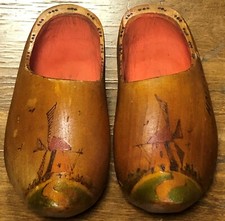 Vintage Dutch Wooden Shoes Hand Carved  Painted Made In Holland
