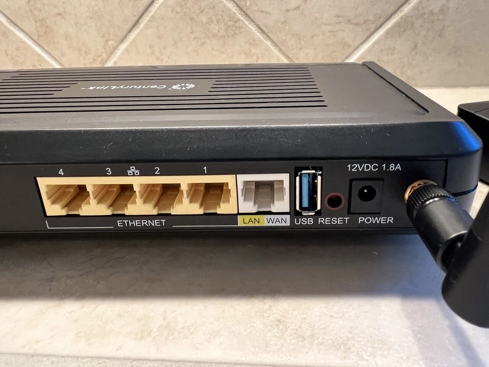 Router inalámbrico VDSL2 IPTV Action-Tec C1900A 300 Mbps 4 puertos Foto 3 de 4