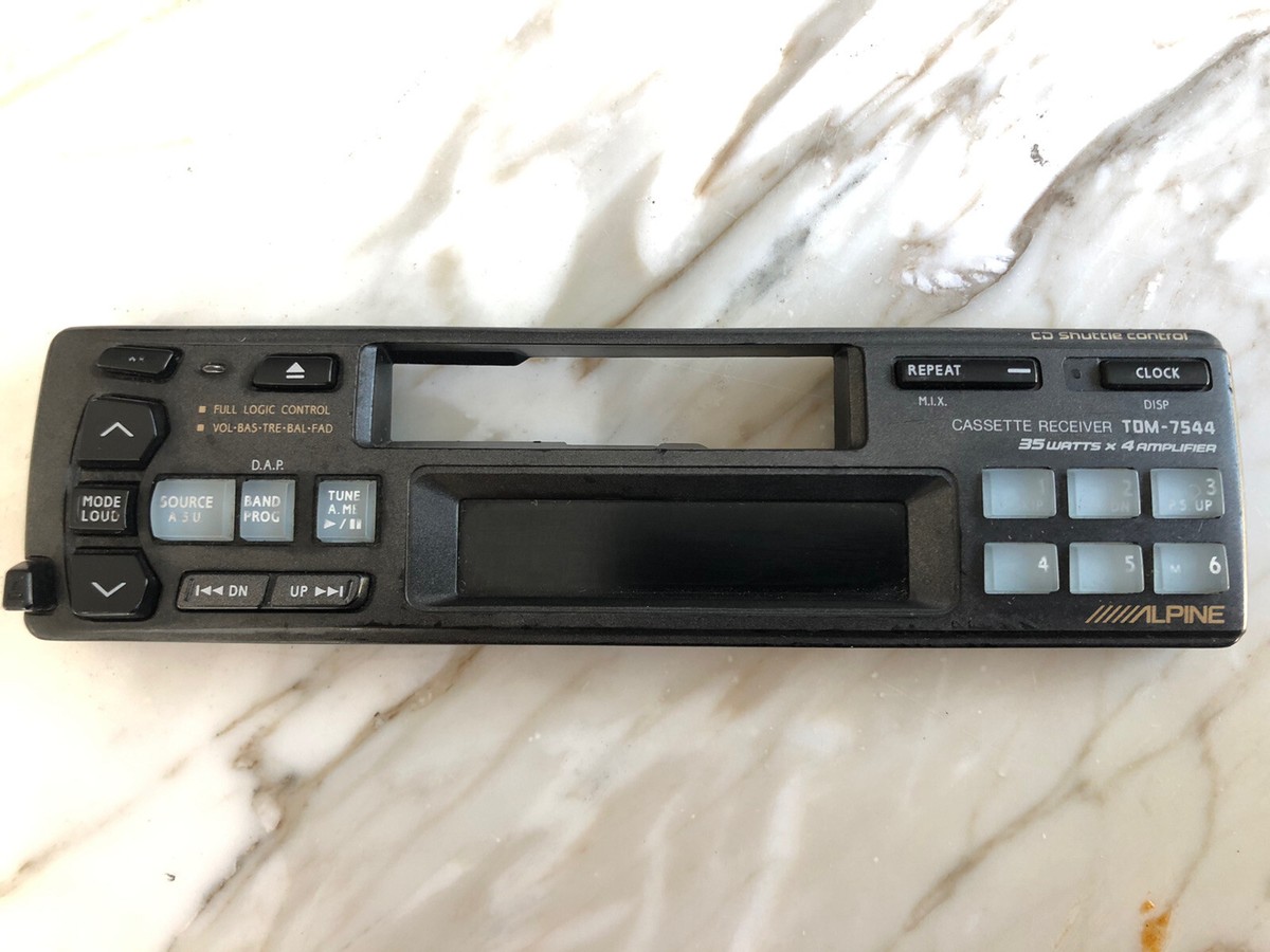 ALPINE TDM-7544 CAR STEREO FACEPLATE ONLY ALPINE TDM-7544 CASSETTE