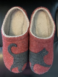 ll bean cat slippers