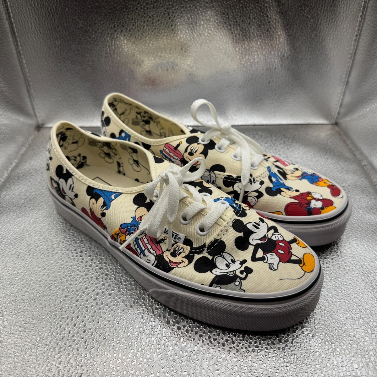 Size M6/W7.5 Vans x Disney Authentic Mickeys Birthday Unisex White 