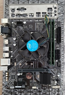 Mainboard bundle i3 9100, Gigabyte H310M, 8 GB DDR4, Windows 11 ready