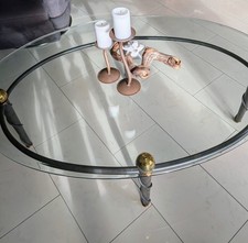 Wohnzimmer Tisch Metall mit Ovaler Glasplatte 130cm Lang 90 Cm Breit und 46cm H