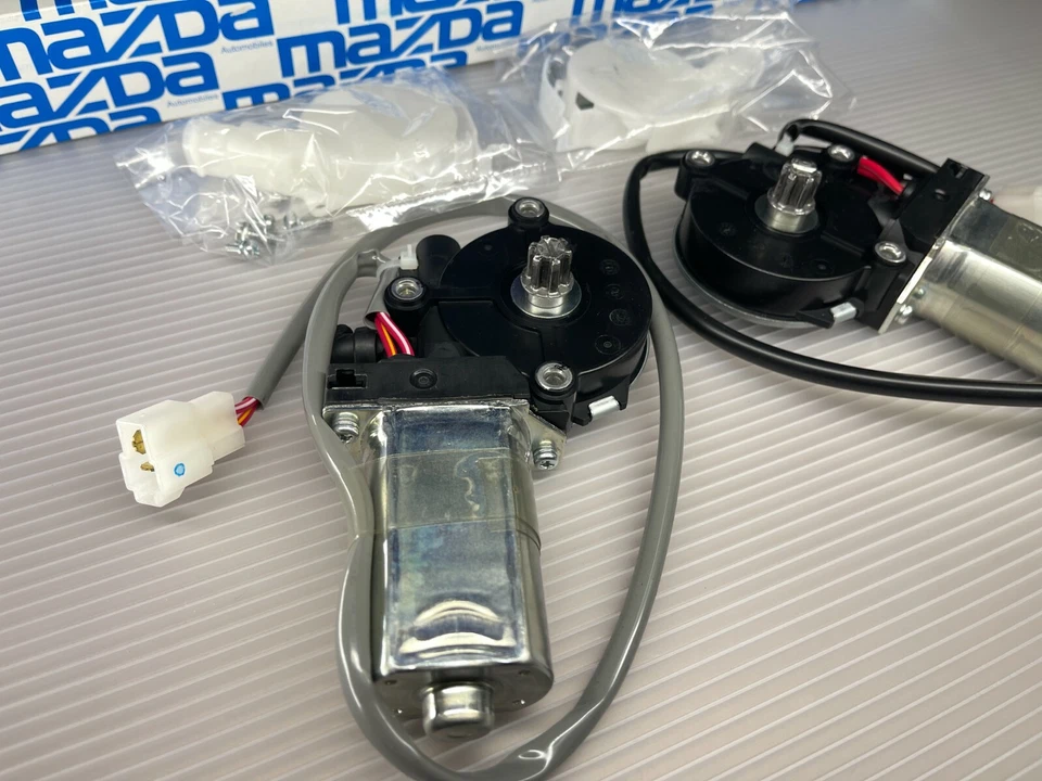 JUEGO DE PARES DE MOTORES DE VENTANA ELÉCTRICA LADO DERECHO E IZQUIERDO MAZDA GENUINO OEM RX-7 RX7 FD 3S Foto 3 de 4