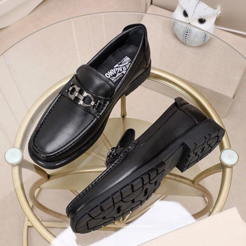 Salvatore Ferragamo Mocasines de Cuero Para Hombre Informales Hebilla de Metal Zapatos de Vestir Negros - Imagen 24 de 24