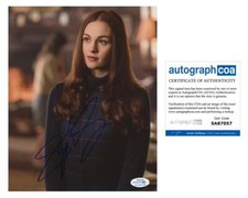 Sophie Skelton "Outlander" AUTOGRAPH Signed 'Brianna Randall Fraser' 8x10 Photo