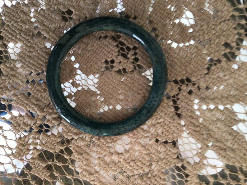 Vtg Solid JADE BANGLE BRACELET Round Princess Jew… - image 2