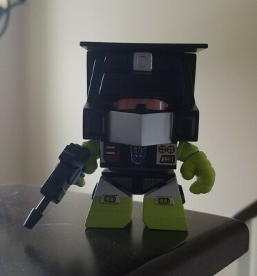 Transformers The Loyal Subjects 2/16 Scrapper Wave 3 Action Vinyl Figure