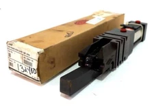 NEW DESTACO 870 POWER ARM CLAMP MSC#89305353