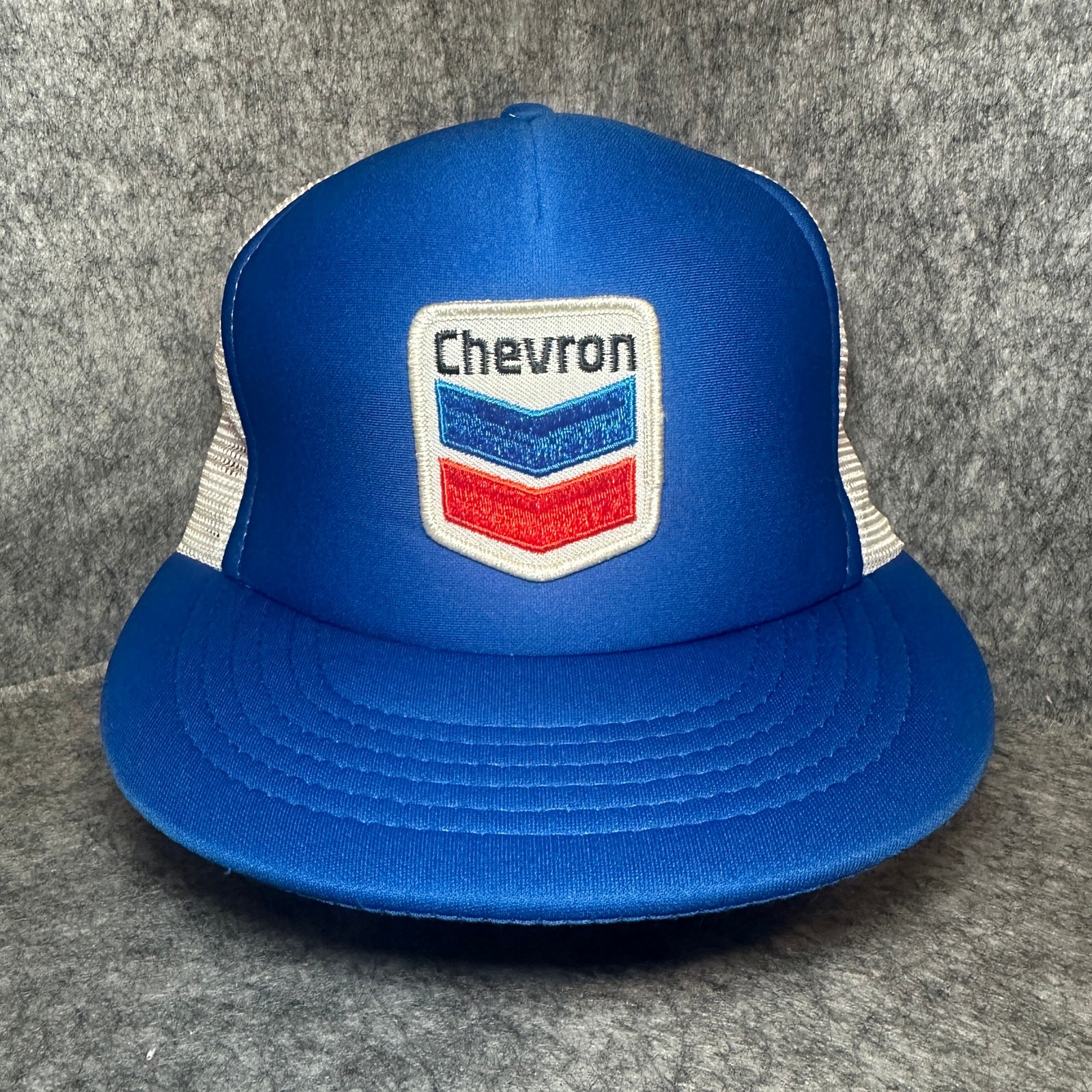 Vintage Chevron Patch Plain Logo Snapback Trucker… - image 1