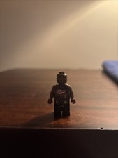 LEGO NBA Basketball Player ALLEN IVERSON 76ers #3 Minifigure