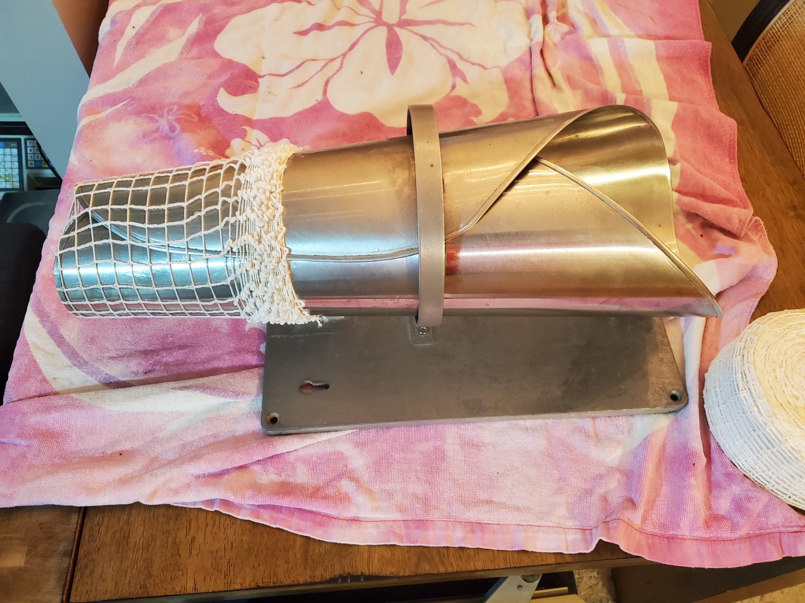JetNet Corp Used Stainless Steel Meat Stuffing Horn Chute, 8"In, 4.5"out