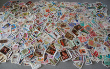 Hongrie lot de 1800 timbres differents