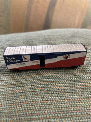 #ad #ad N Scale Micro Trains Line Northern Pacific Share in Freedom Box Car NP #31555 $13.91