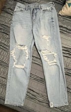 American Eagle Distressed Mom Jeans Size 4 Regular, Light