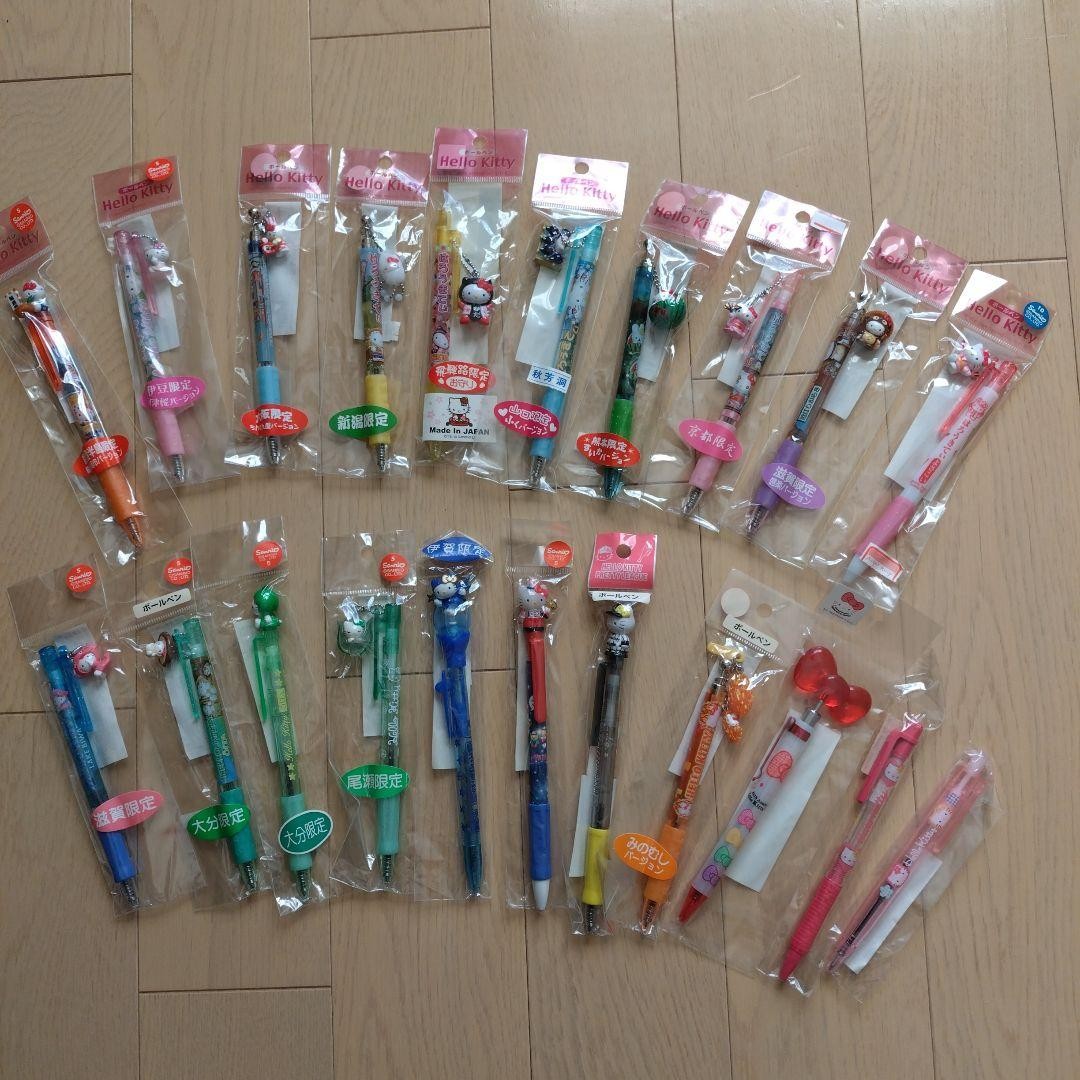Hello Kitty ballpoint pen set of 21