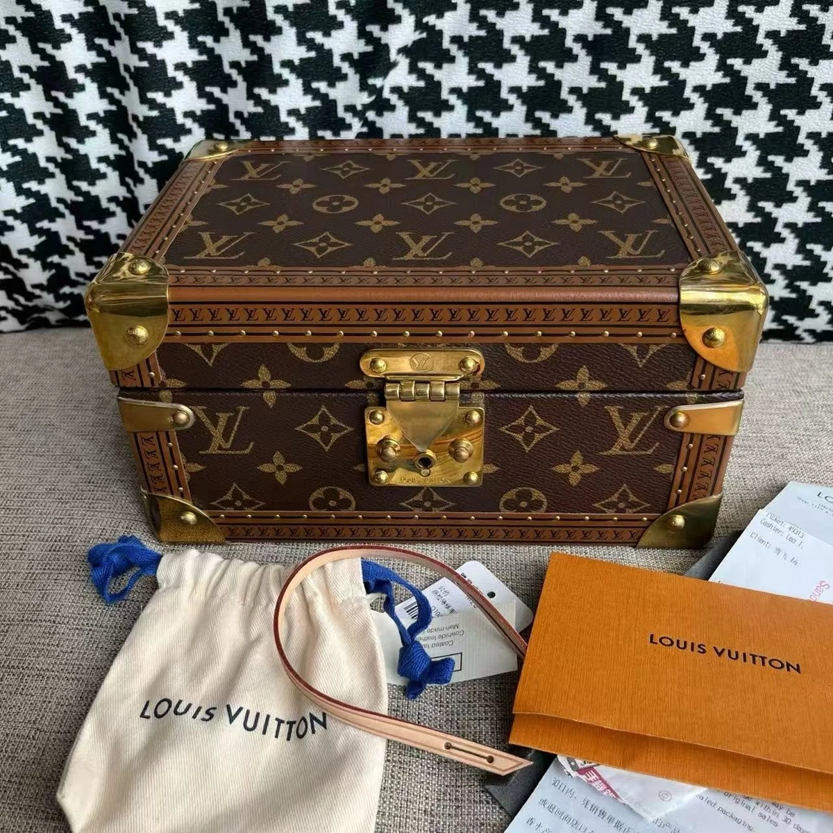 Louis Vuitton Makeup Makeup Cases for sale | eBay
