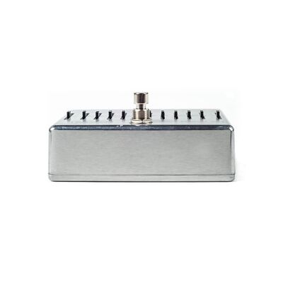 MXR M108S Ten Band EQ Dual Output True Bypass Effects Pedal 10