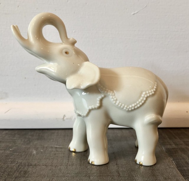 Vintage Lenox "A Touch Of Luck" Elephant Figurine Fine Ivory China w